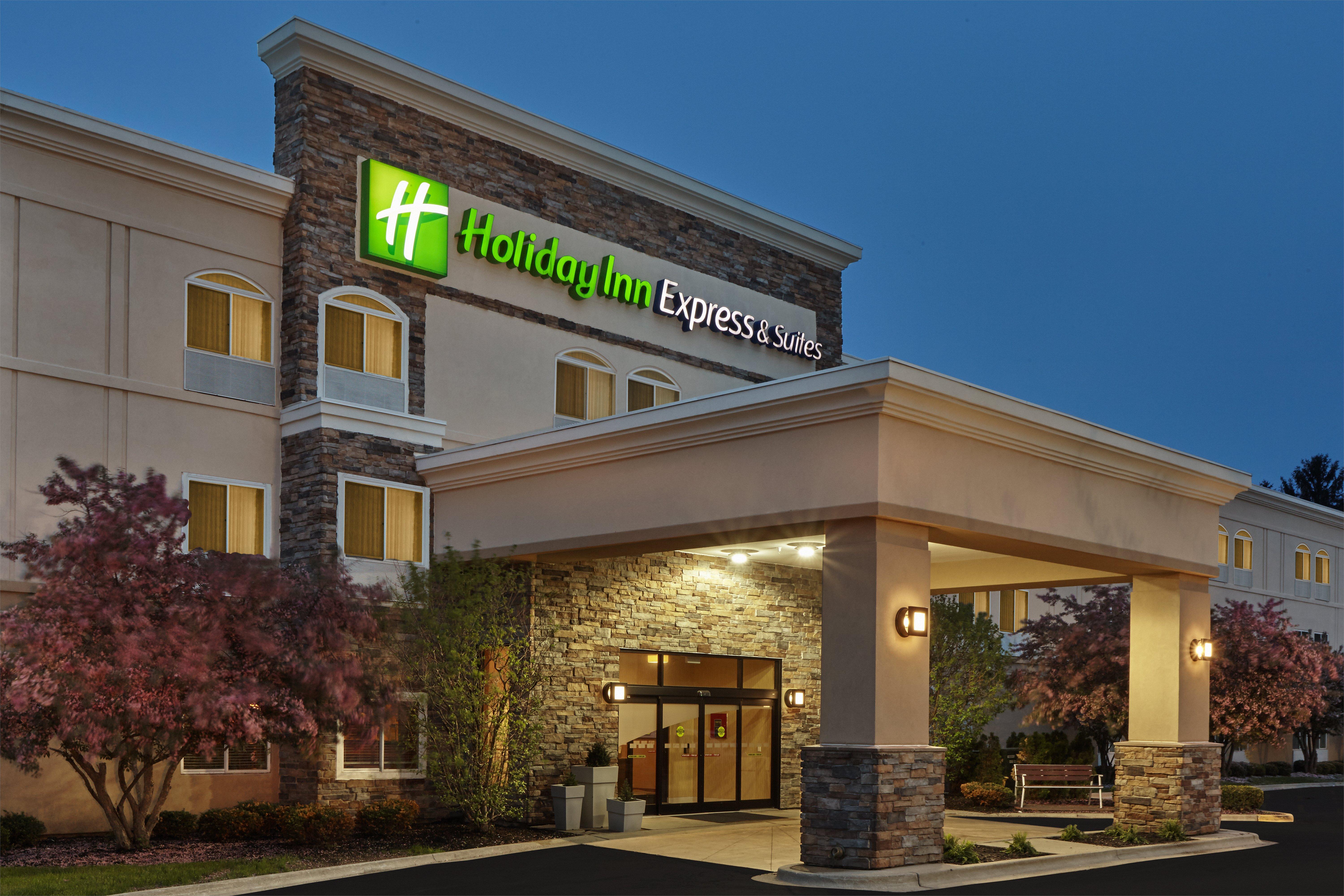 Holiday Inn Express & Suites Chicago-Libertyville By Ihg Dış mekan fotoğraf